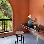 La Petite Anse - - Wifi- Host Provence *